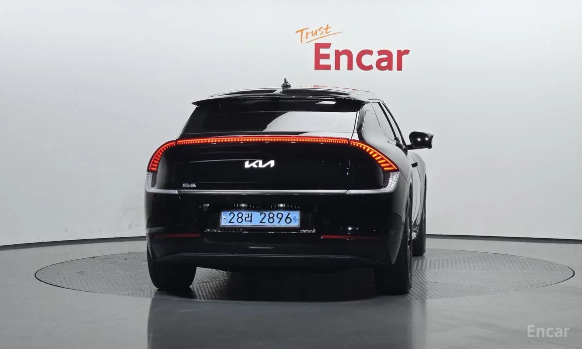 Фото 4 - Kia EV6