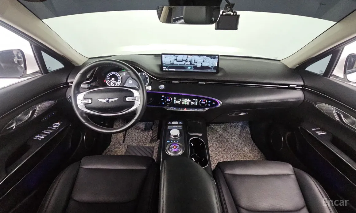 Photo 16 - Genesis GV70