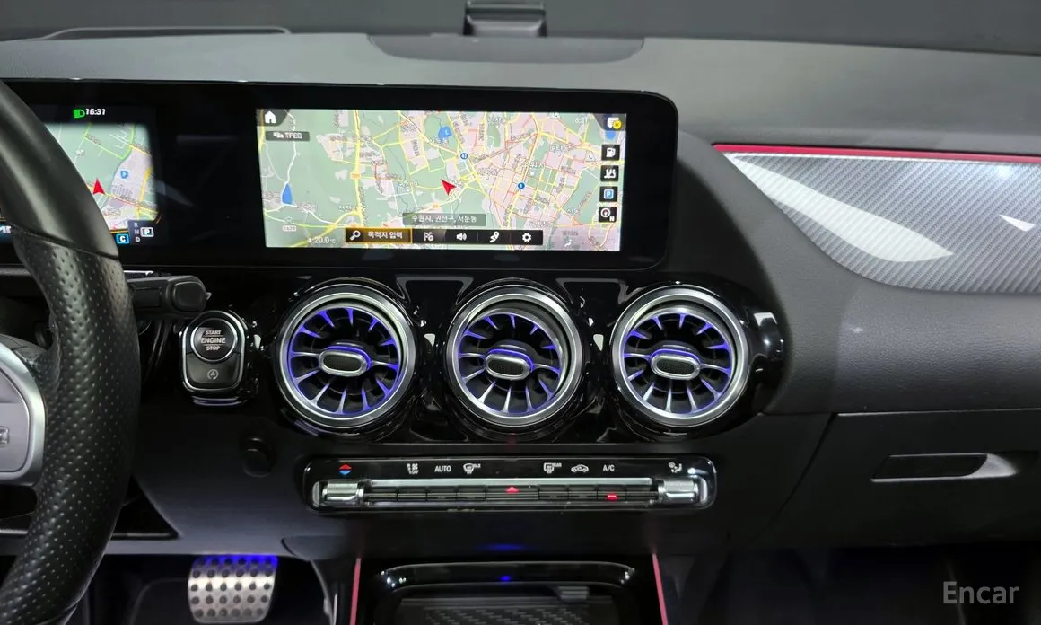 Фото 14 - Mercedes-Benz GLA-Class