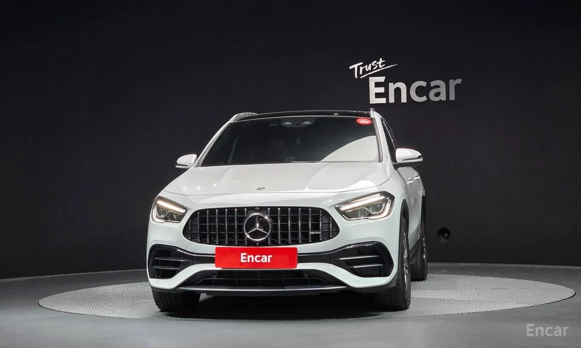 Фото 3 - Mercedes-Benz GLA-Class