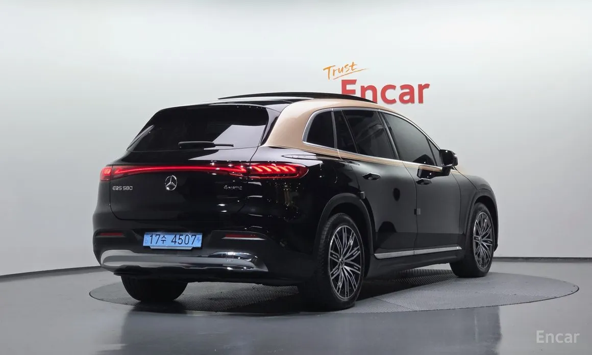 Фото 2 - Mercedes-Benz EQS