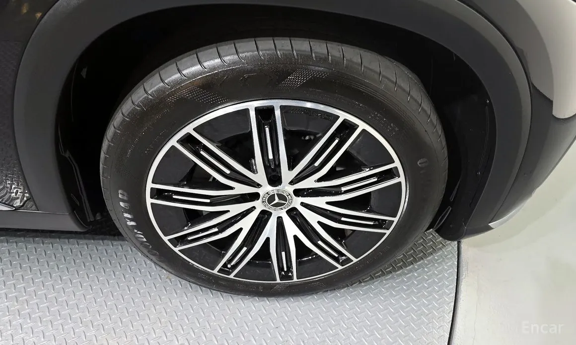 Фото 5 - Mercedes-Benz EQS