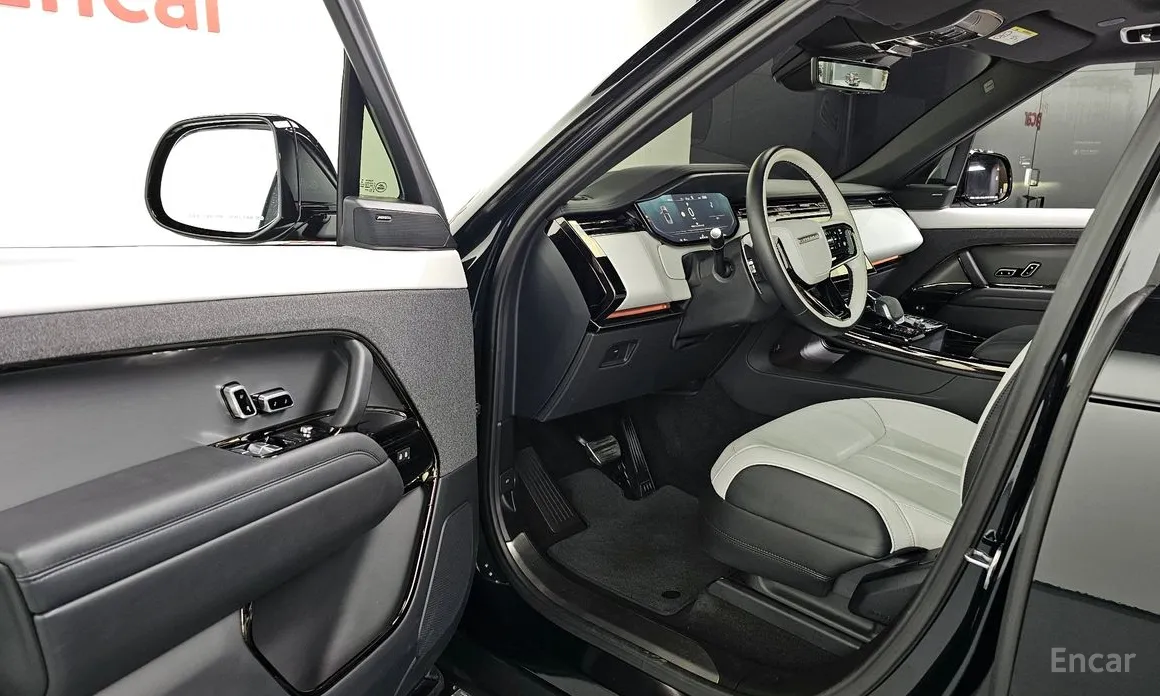 Фото 10 - Land Rover Range Rover Sport