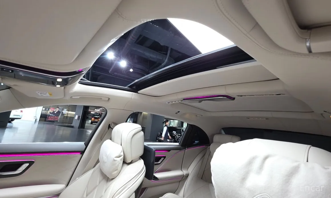 Фото 19 - Mercedes-Benz S-Class