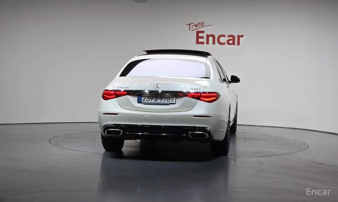 Фото 4 - Mercedes-Benz S-Class