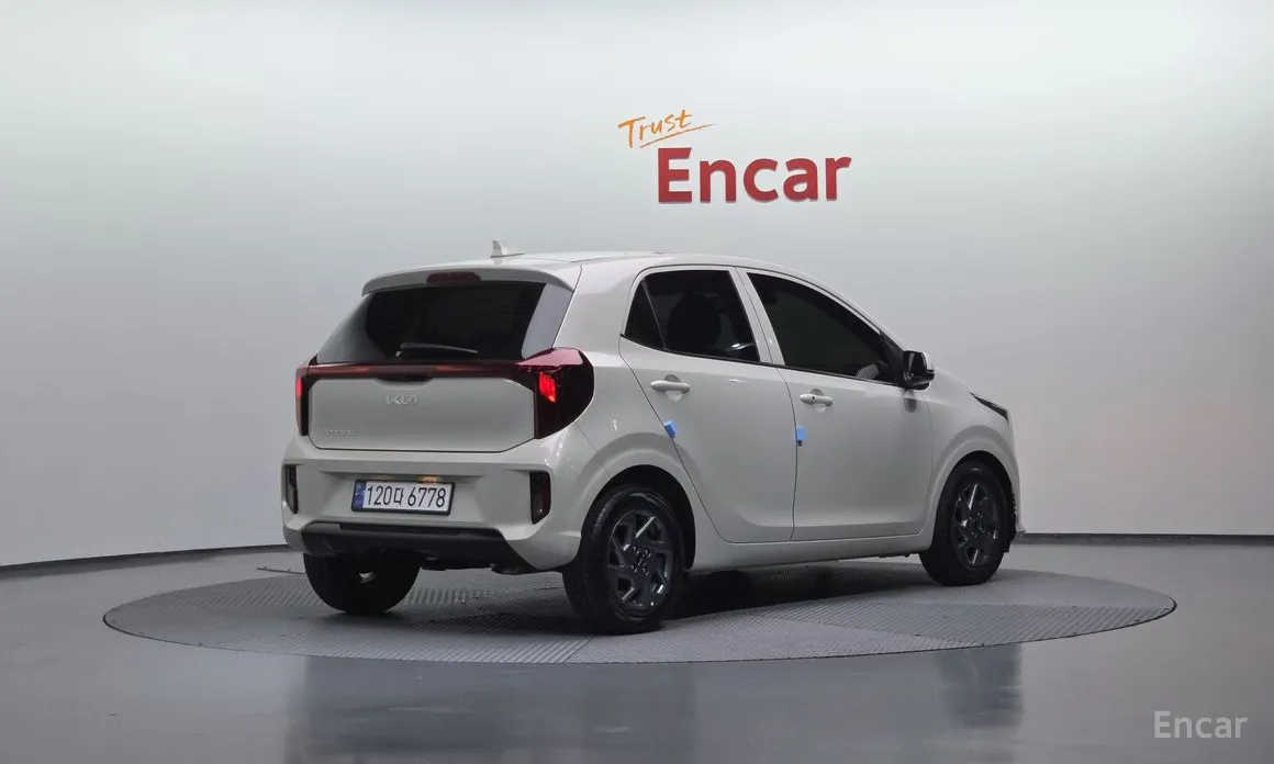 Фото 2 - Kia Morning