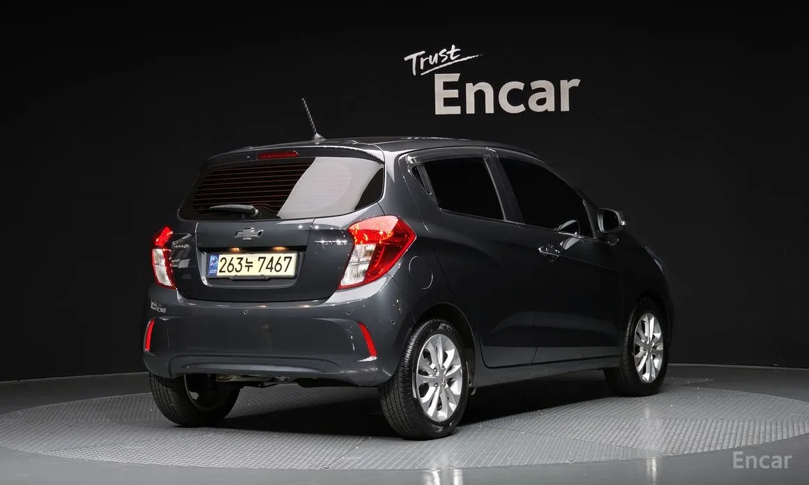Фото 2 - Chevrolet Spark