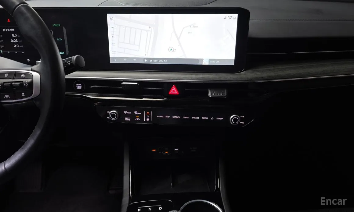 Фото 18 - Kia K5