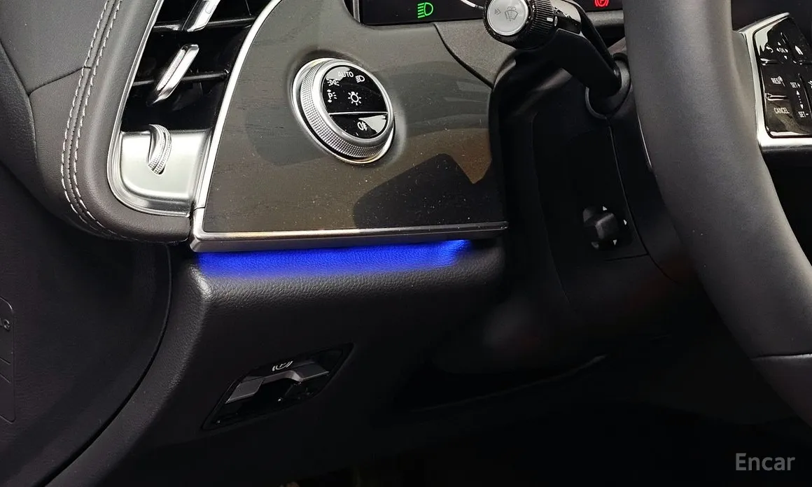 Фото 16 - Mercedes-Benz E-Class