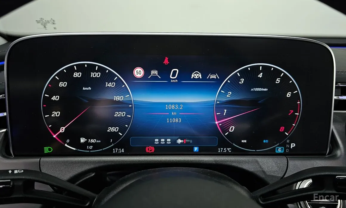 Фото 8 - Mercedes-Benz E-Class