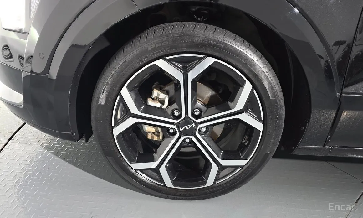 Фото 5 - Kia Niro