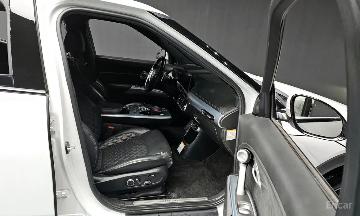 Фото 11 - Genesis GV60