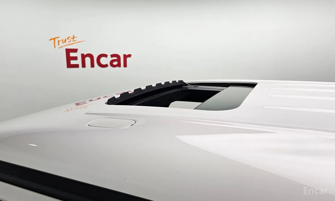 Фото 17 - Mercedes-Benz G-Class