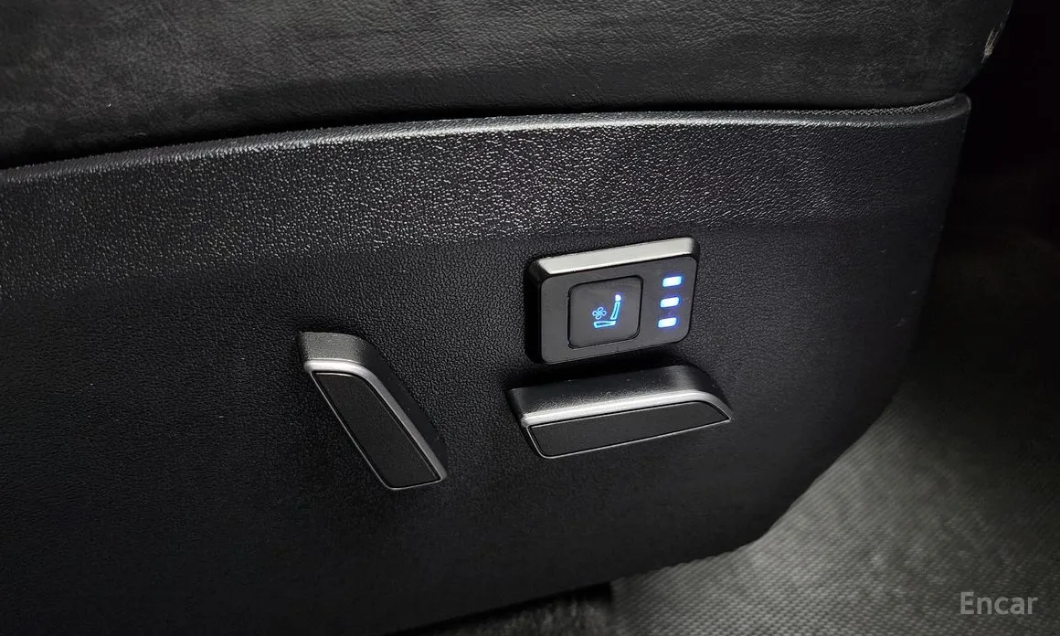 Фото 19 - Tesla Model Y