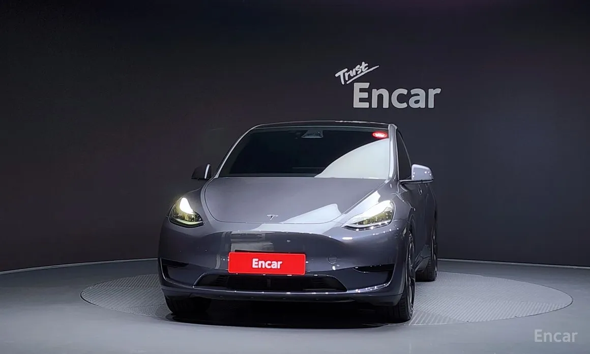 Фото 3 - Tesla Model Y