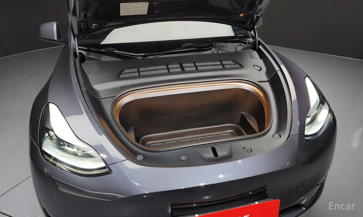 Фото 6 - Tesla Model Y