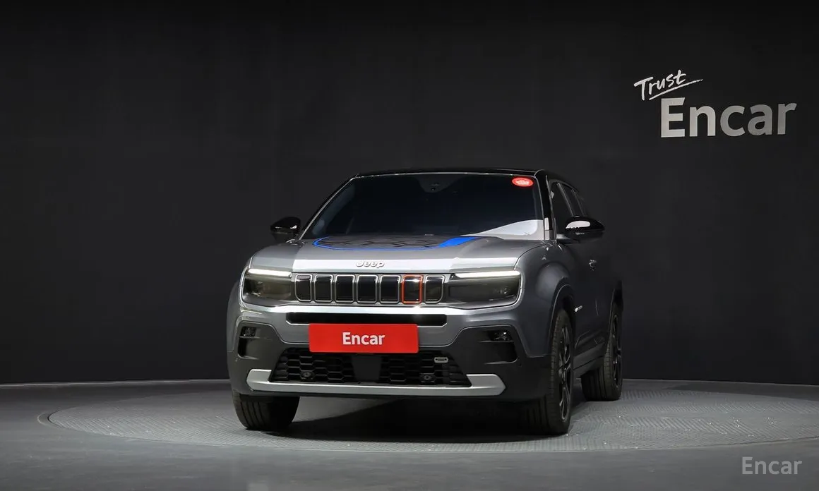 Фото 3 - Jeep Avenger