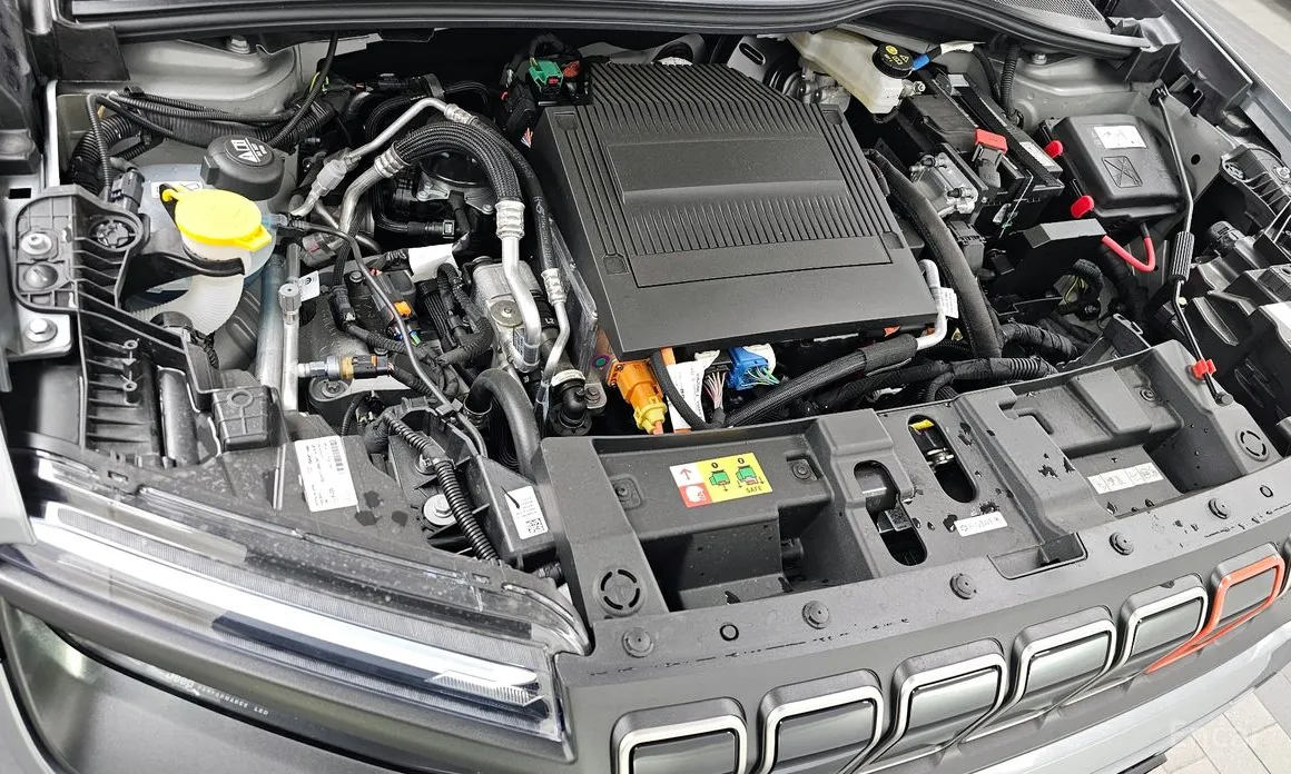 Фото 6 - Jeep Avenger