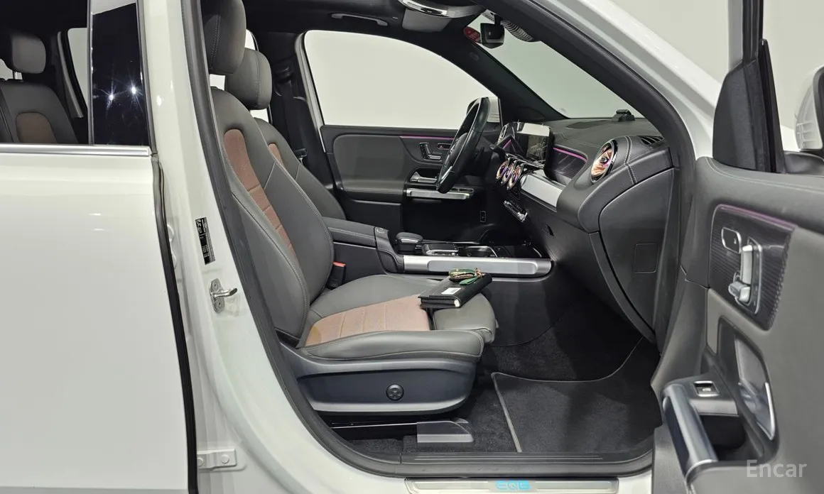 Фото 11 - Mercedes-Benz EQB