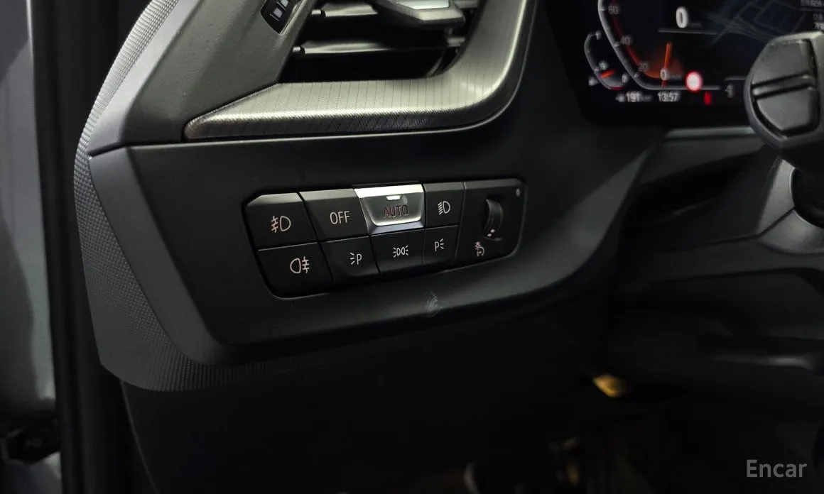 Фото 14 - BMW 1 Series