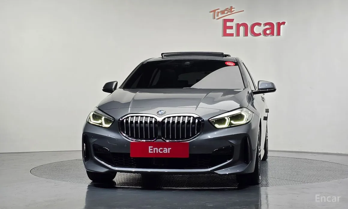 Фото 3 - BMW 1 Series