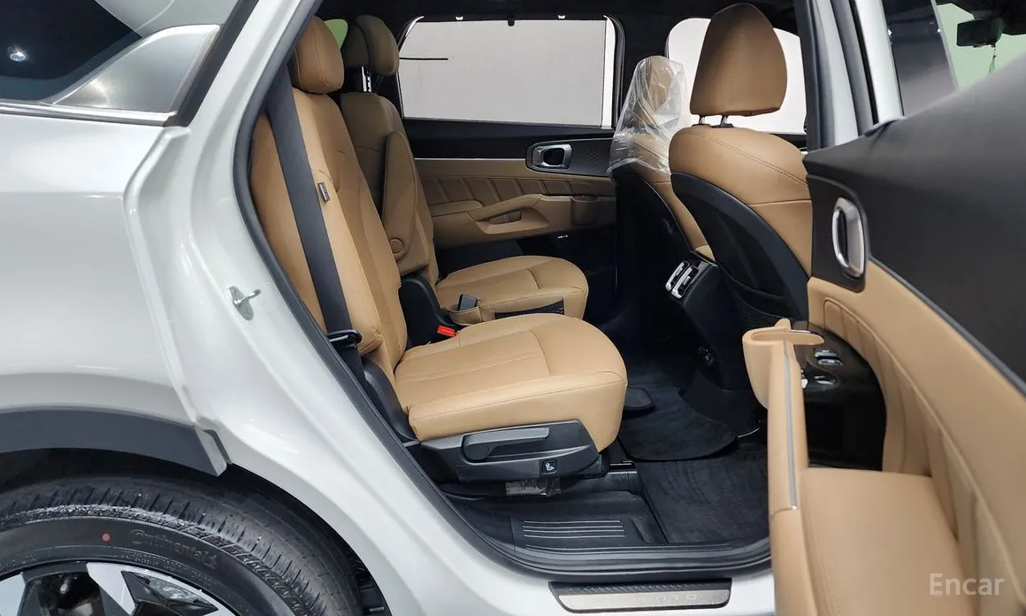 Photo 12 - Kia Sorento