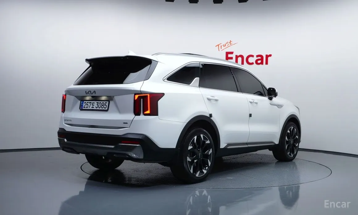 Photo 2 - Kia Sorento