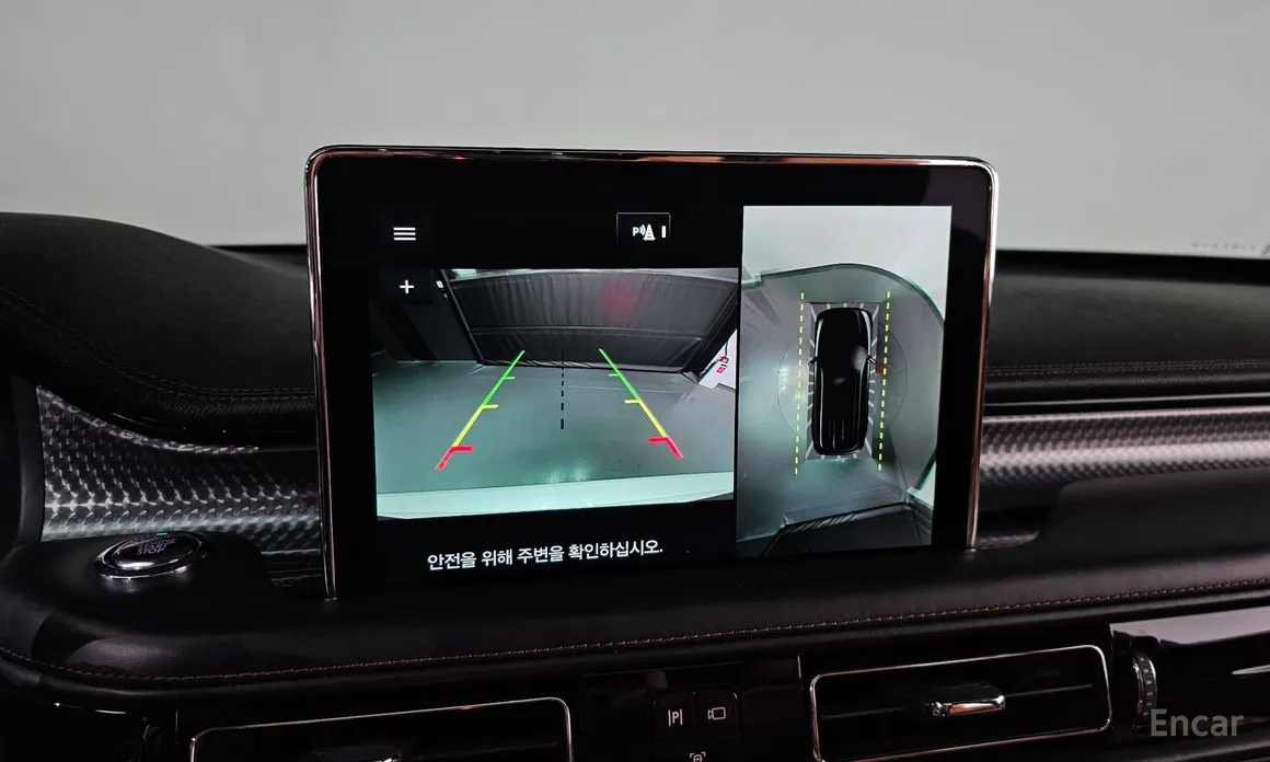 Фото 15 - Lincoln Aviator