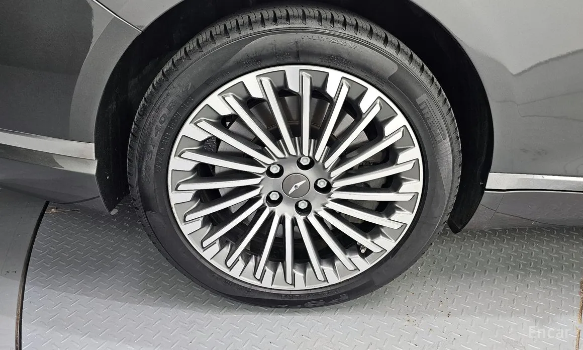 Фото 5 - Genesis G80