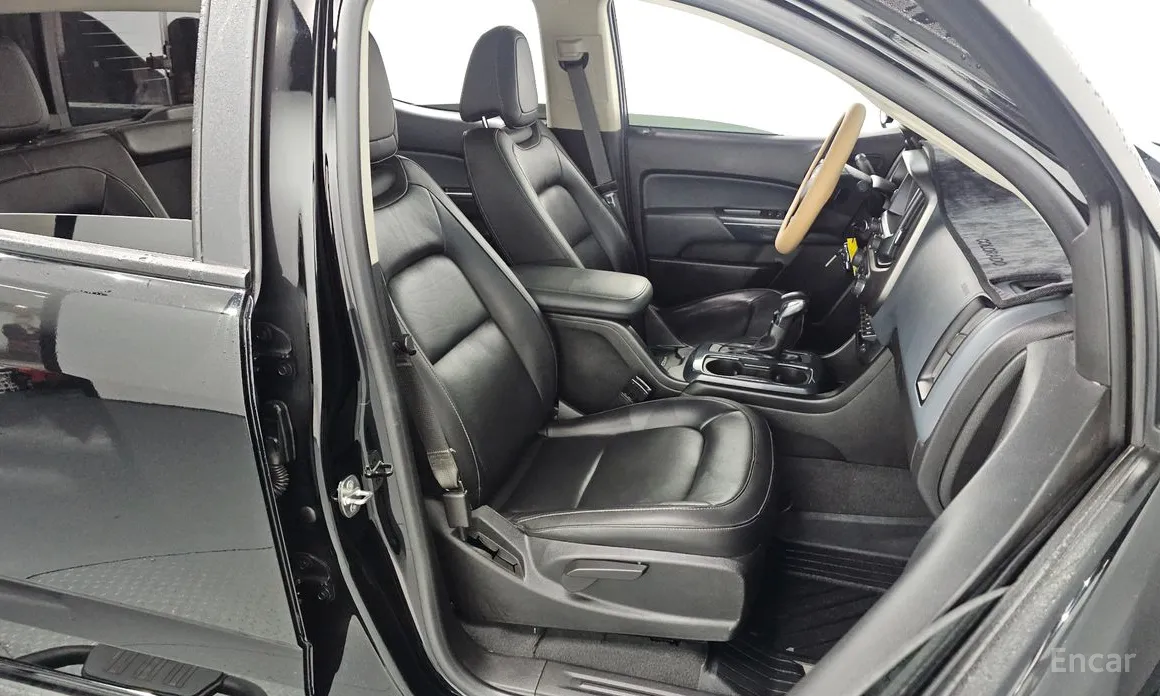 Фото 11 - Chevrolet Colorado