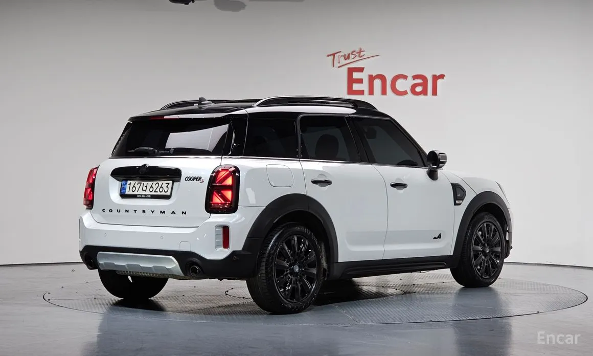 Фото 2 - Mini Countryman