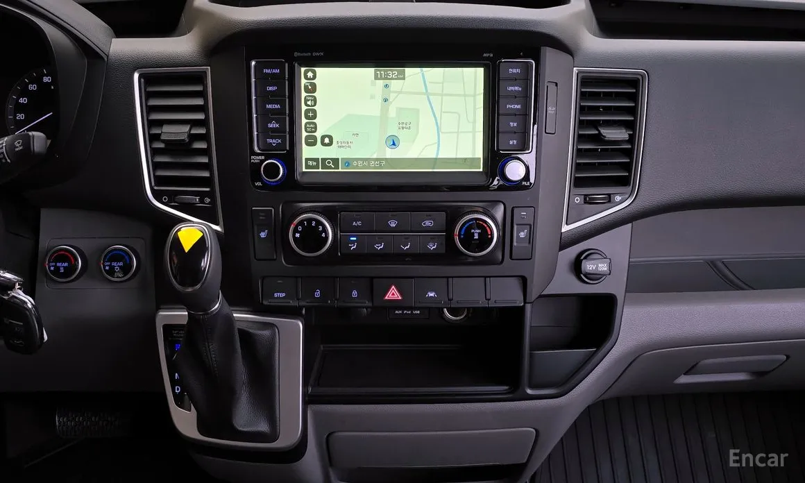 Фото 14 - Hyundai Solati