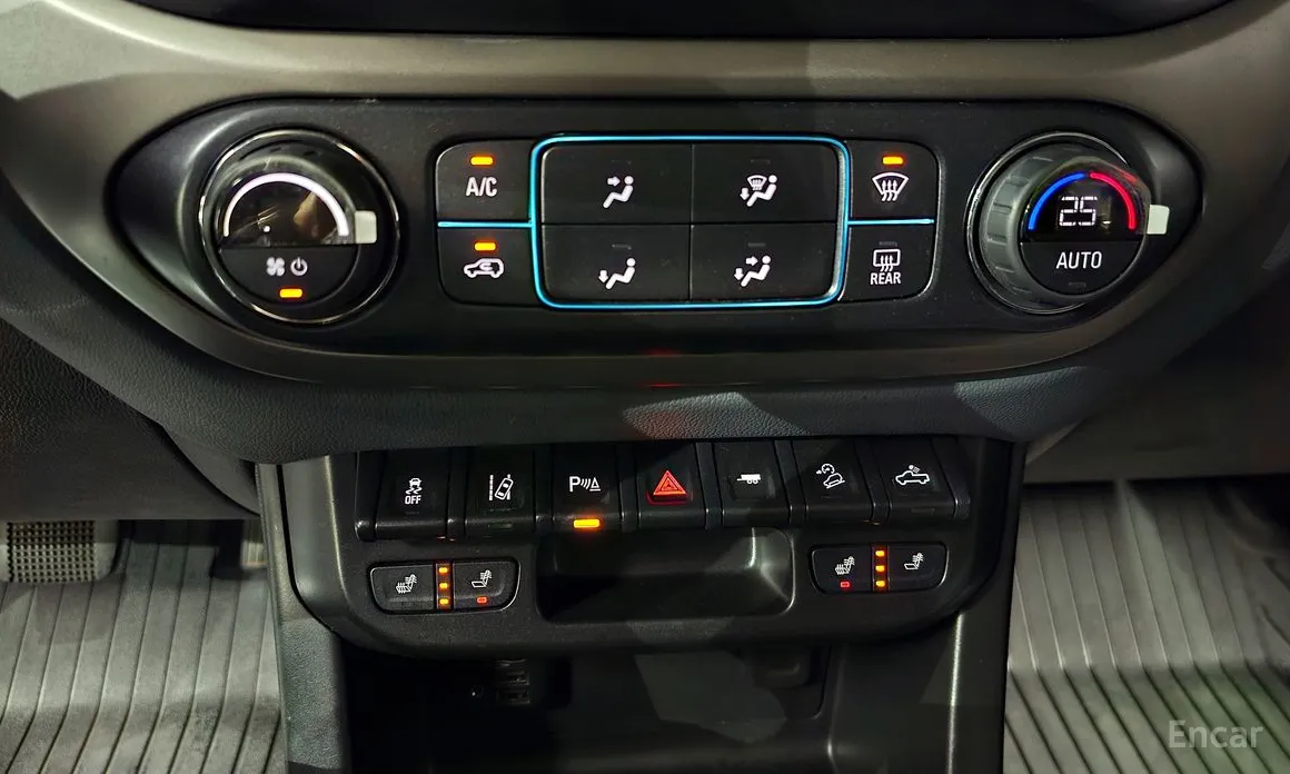 Фото 16 - Chevrolet Colorado