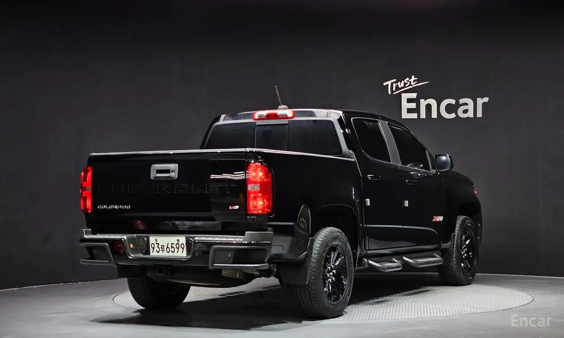 Фото 2 - Chevrolet Colorado