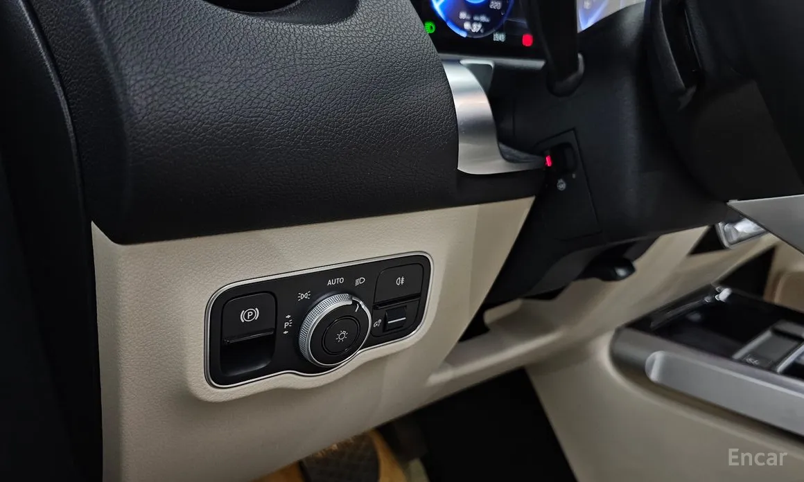 Фото 16 - Mercedes-Benz EQB