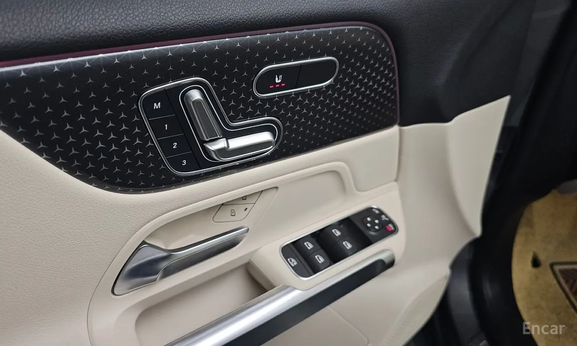 Фото 17 - Mercedes-Benz EQB