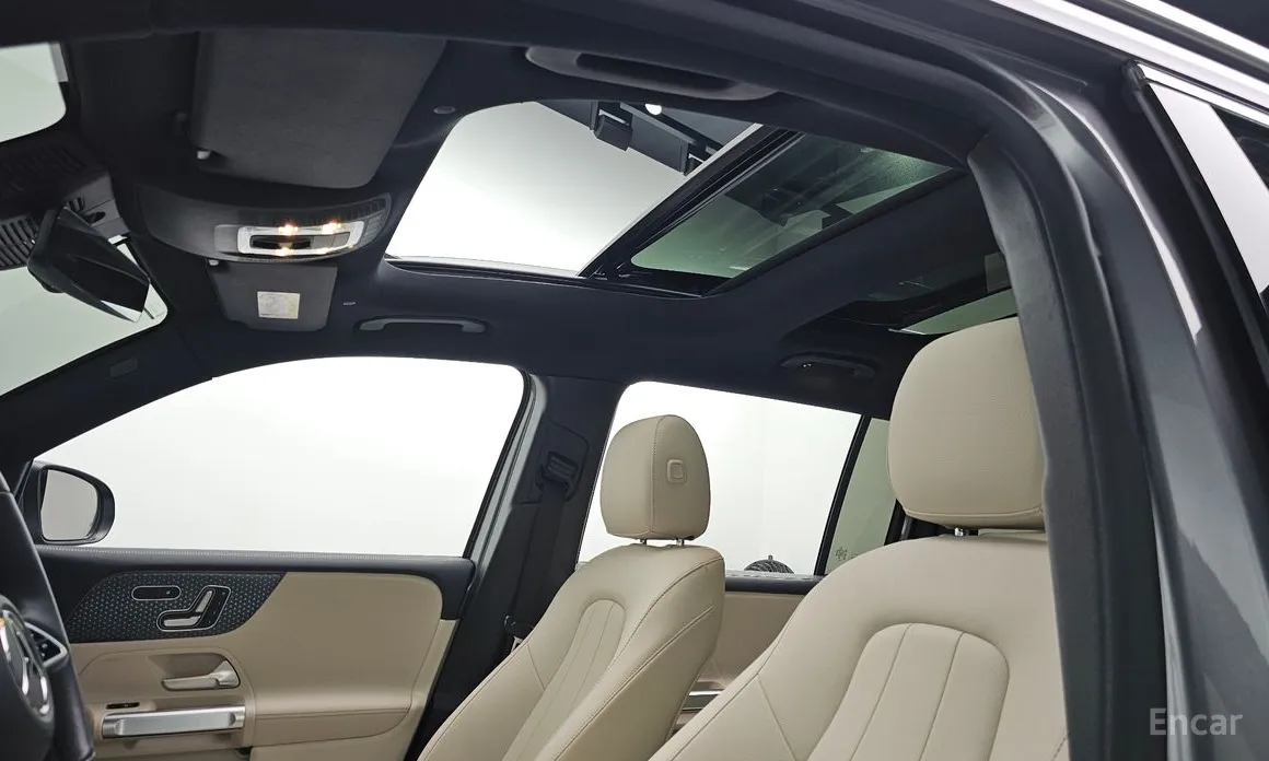 Фото 20 - Mercedes-Benz EQB