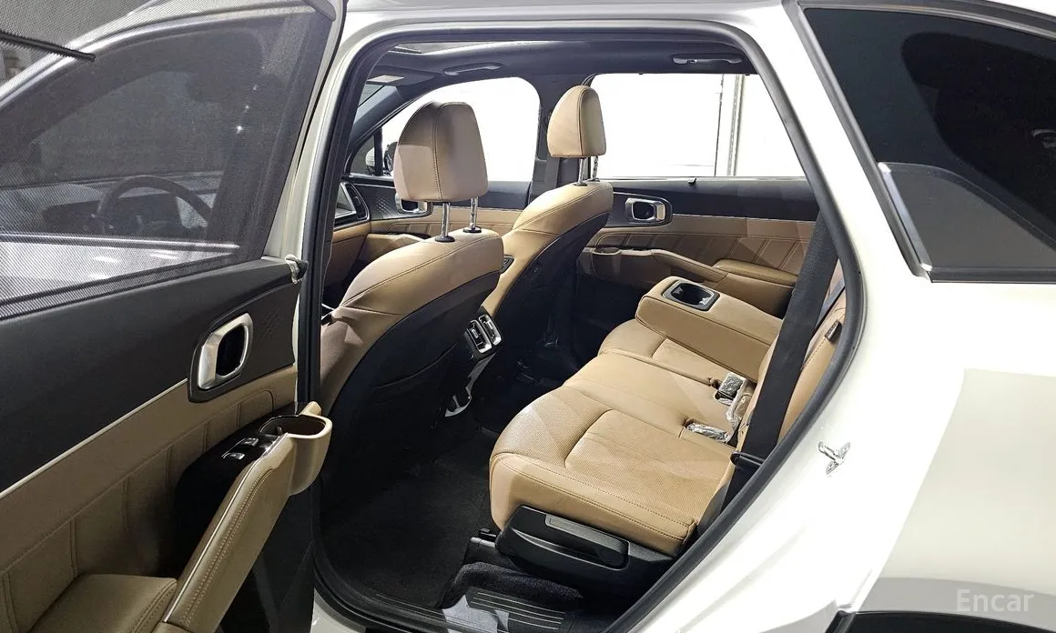 Фото 11 - Kia Sorento