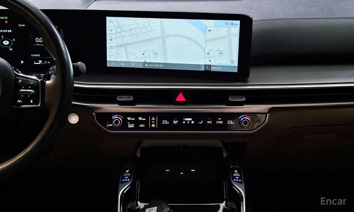 Фото 19 - Kia Sorento