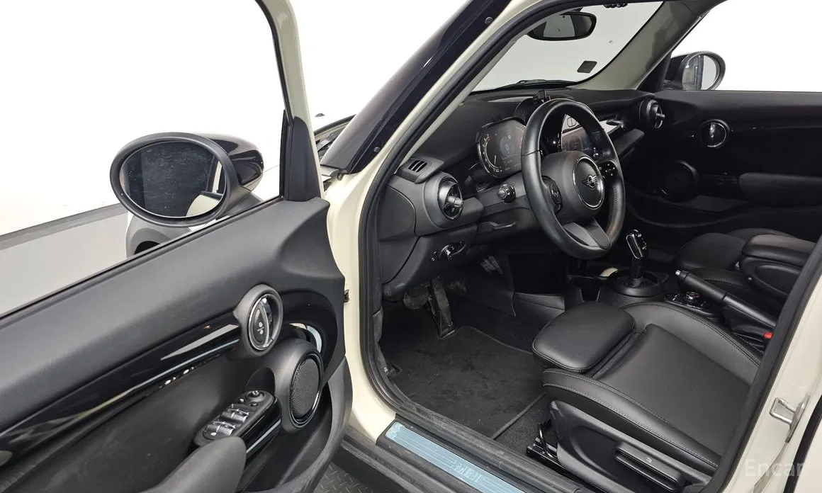 Фото 11 - Mini Cooper
