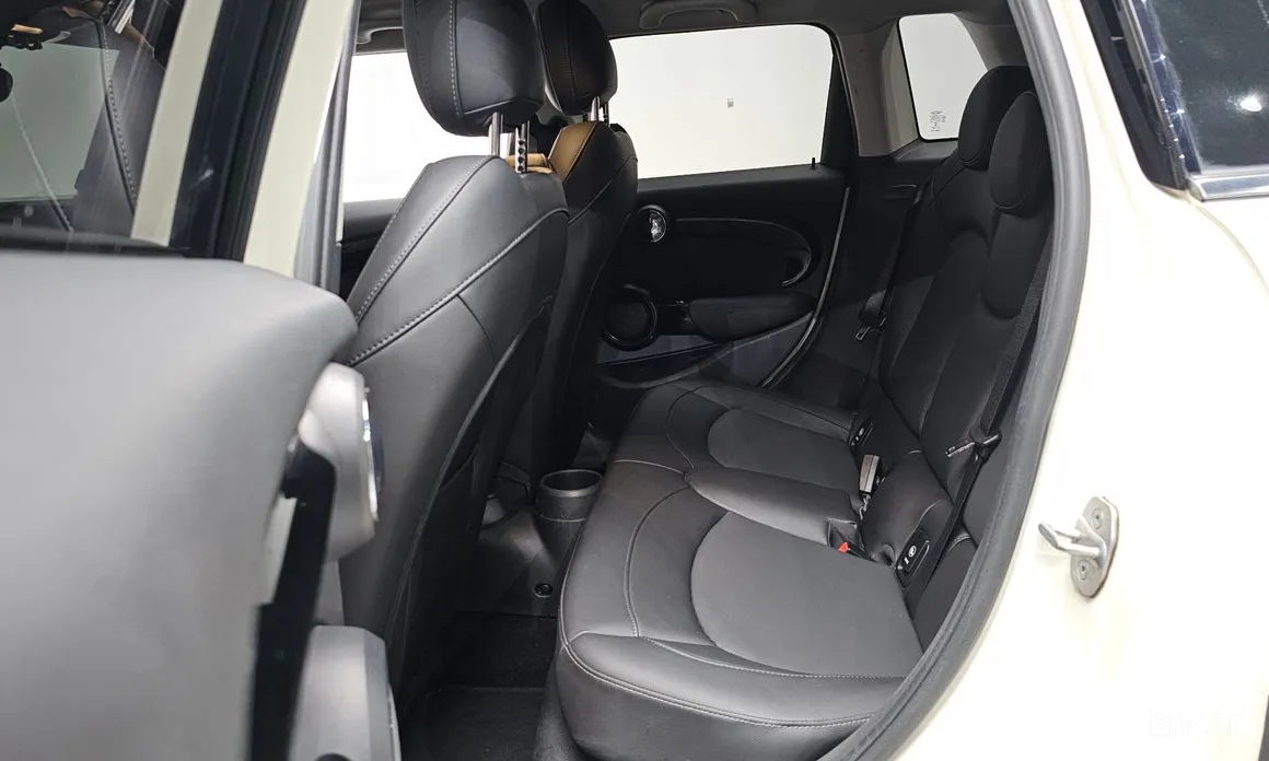 Фото 12 - Mini Cooper