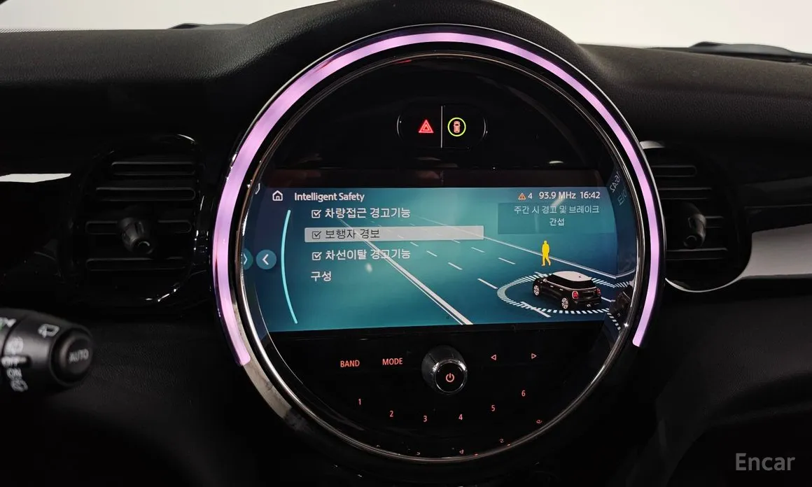 Фото 17 - Mini Cooper