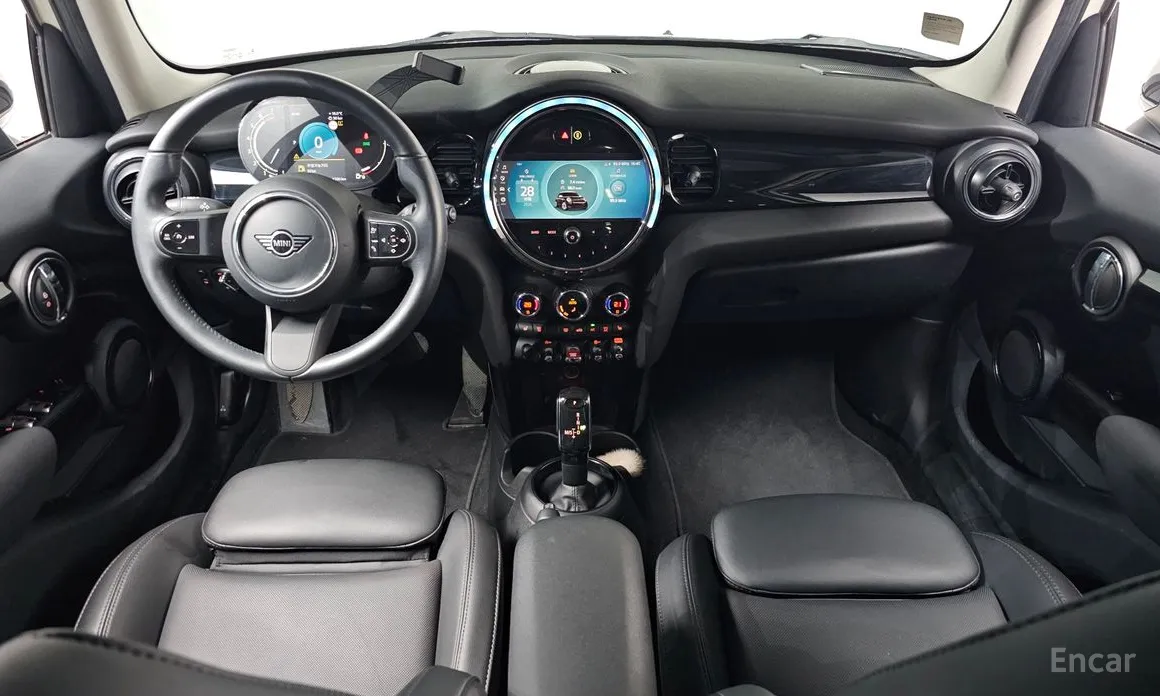 Фото 7 - Mini Cooper