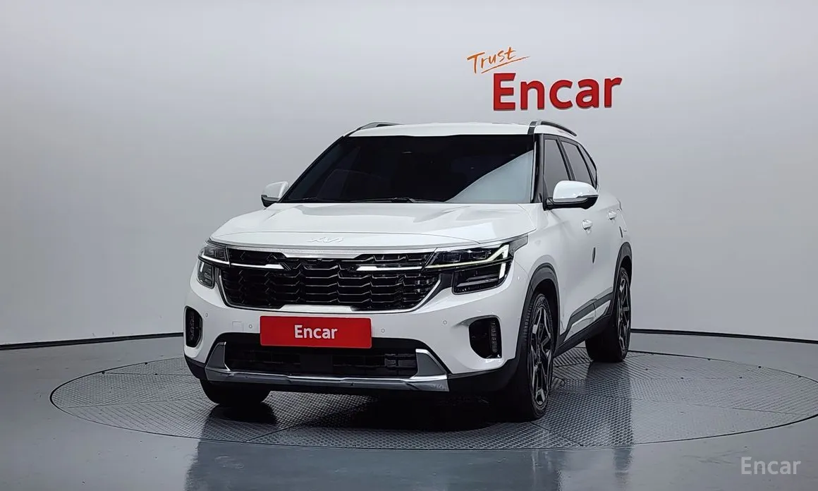 Фото 3 - Kia Seltos