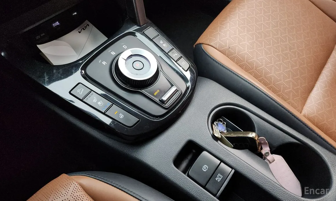 Фото 9 - Kia Seltos