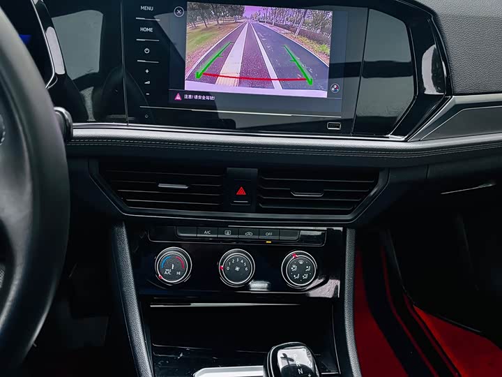 Фото 11 - Volkswagen Sagitar L