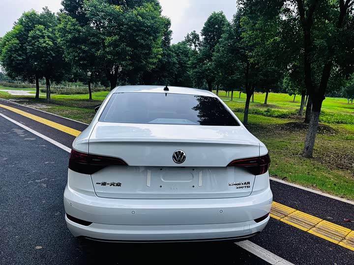 Фото 5 - Volkswagen Sagitar L