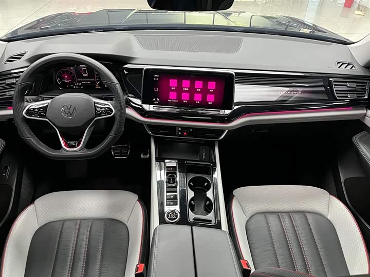 Фото 2 - Volkswagen Teramont X