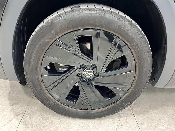 Фото 20 - Volkswagen Teramont X