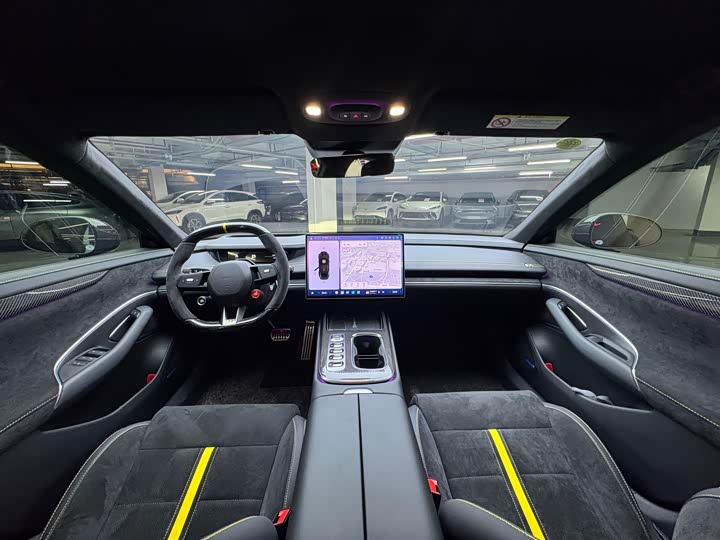 Фото 11 - Xiaomi SU7 Ultra